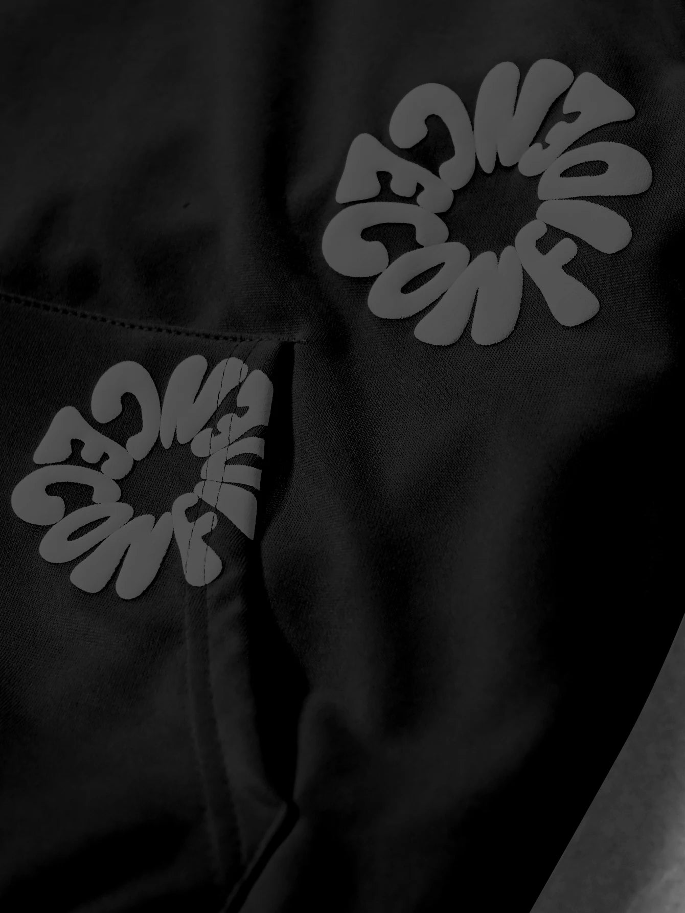 Moletom Masculino Streetwear com Estampa Floral 3D em Relevo e Letras, Poliéster Preto, Bolso Canguru, Tamanhos S-2XL, 1 Peça
