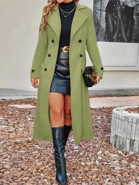 Casaco feminino elegante e versátil de lã, com abotoamento duplo, ideal para o outono e inverno. Perfeito para o escritório.