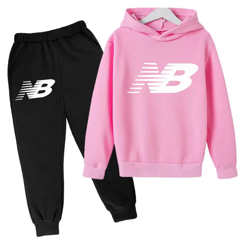 Última Coleção 2026 de Roupas Esportivas Infantis - Conjunto de Camiseta e Calça Comprida Confortável e Solto, Ideal para Meninos e Meninas de 3 a 13 Anos