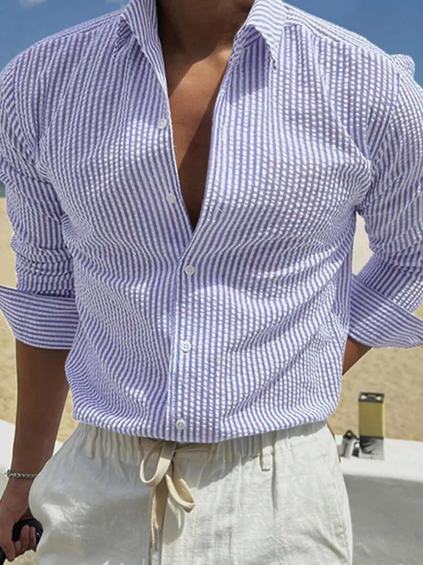 Camisa Masculina de Manga Longa Listrada com Corte Solto, Estilosa e Confortável para Uso Casual em Todas as Estações, Ideal para Atividades ao Ar Livre