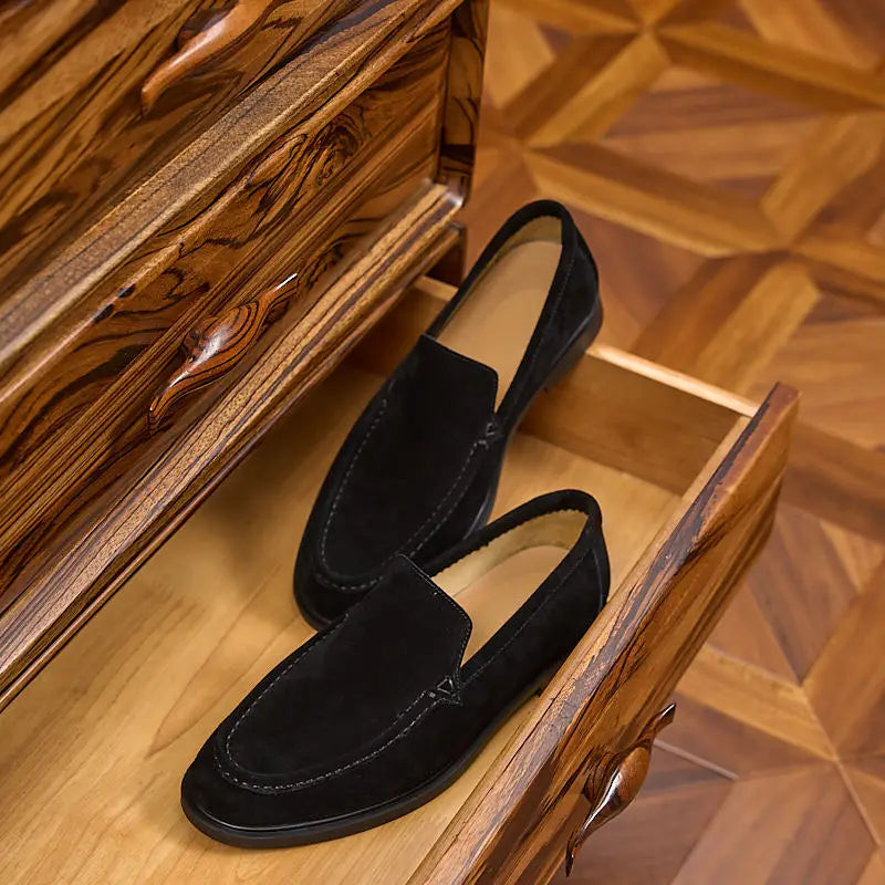 Sapatos masculinos de couro legítimo de alta qualidade, mocassins elegantes e versáteis para uso diário.