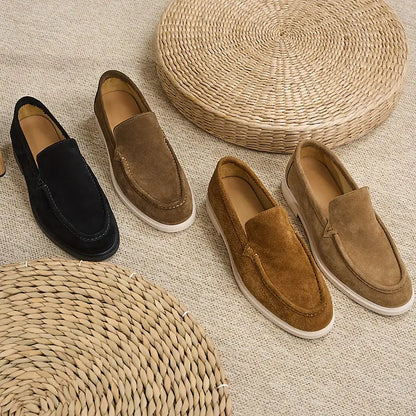 Sapatos masculinos de couro legítimo de alta qualidade, mocassins elegantes e versáteis para uso diário.