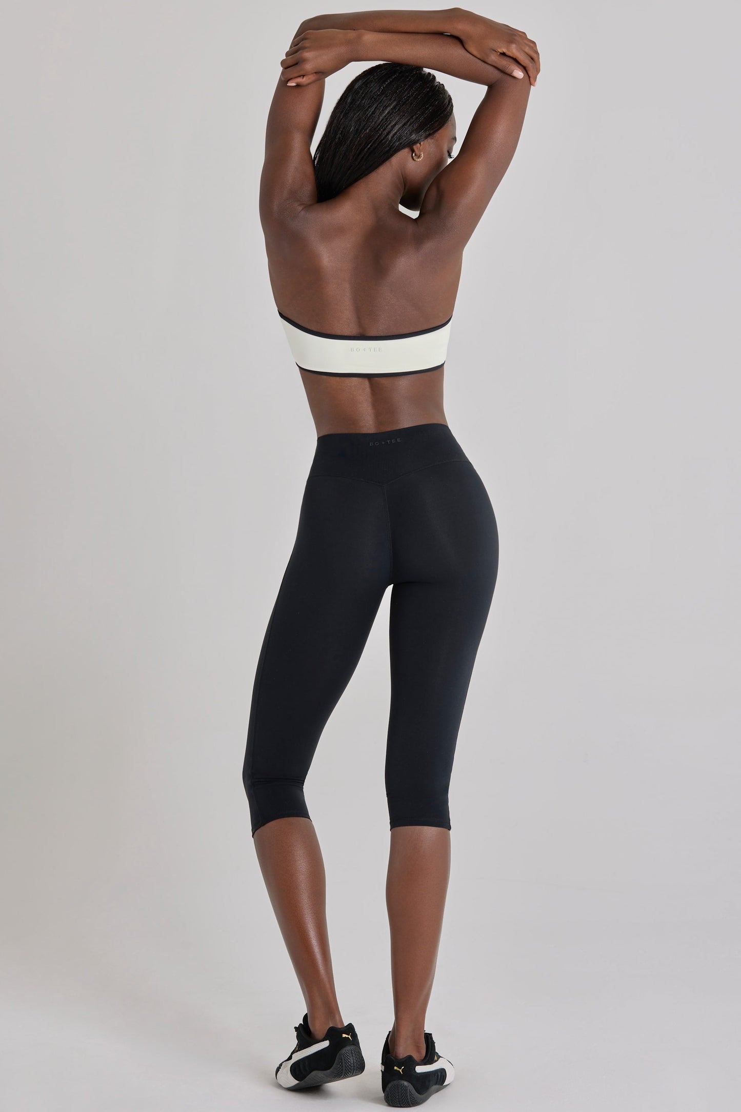 Soft Active Capri Leggings in Black