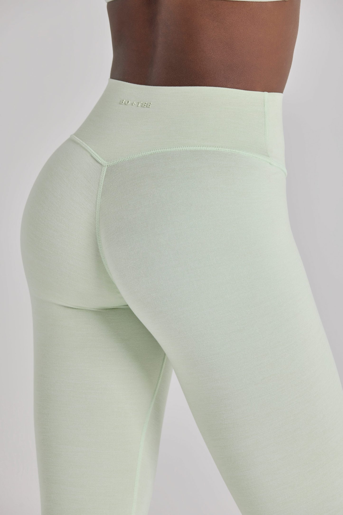Soft Active Leggings in Sage Marl