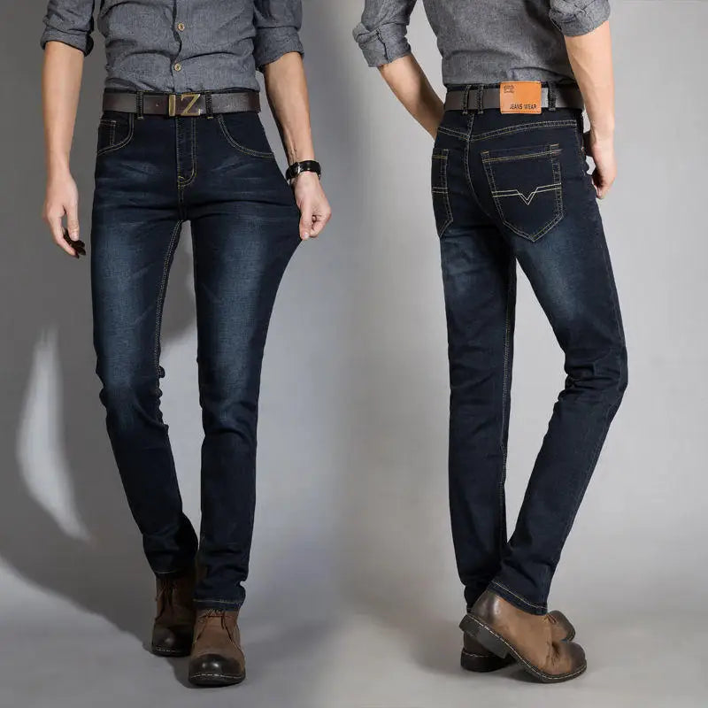 Calças de trabalho masculinas estilo casual, com elastano e alta resistência, disponíveis em tamanhos grandes (plus size) e modelos personalizados; opções de corte reto ou slim, nas cores preto e azul.