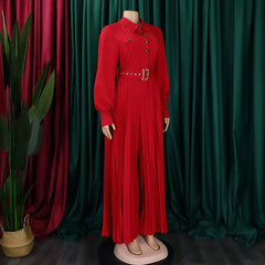 Macacão feminino de inverno com design moderno, modelagem solta e pregas, pernas largas, elegante para o escritório, com mangas compridas e cinto.