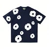 Conjunto Masculino de 2 Peças (Camiseta e Shorts) em Jeans com Estampa de Guirlanda em Relevo (3D Puff) e Detalhes Rasgados – Estilo Streetwear Americano (100% Algodão)