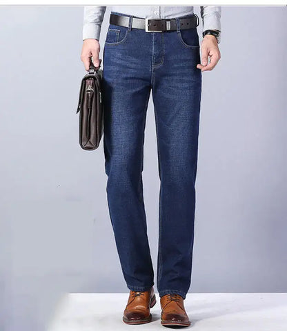 Calças de trabalho masculinas estilo casual, com elastano e alta resistência, disponíveis em tamanhos grandes (plus size) e modelos personalizados; opções de corte reto ou slim, nas cores preto e azul.