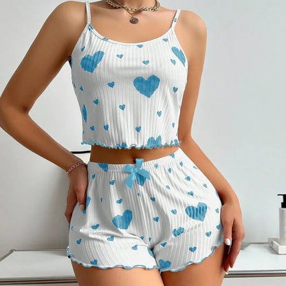 Conjunto de Pijama Feminino de 2 Peças com Estampa de Corações: Top Cropped Sem Mangas e Shorts – Roupa de Dormir e de Ficar em Casa Macia e Confortável para o Verão
