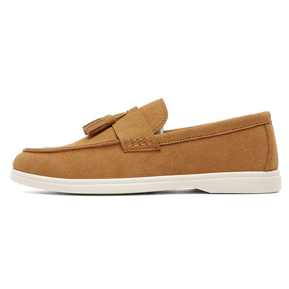 Sapatos masculinos casuais de couro de luxo para uso diário, com alta demanda no atacado.