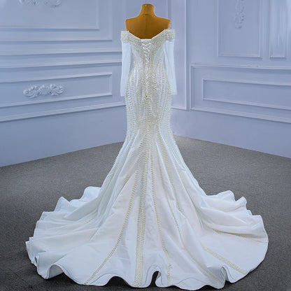 Vestido de Noiva Jancember Estilo Sereia Justo com Pérolas e Decote Ombro a Ombro