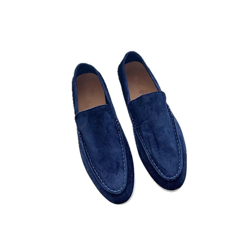 Sapatos casuais de cano alto em pele de carneiro, estilo coreano, para homens, mocassins confortáveis e estilosos com sola de borracha.