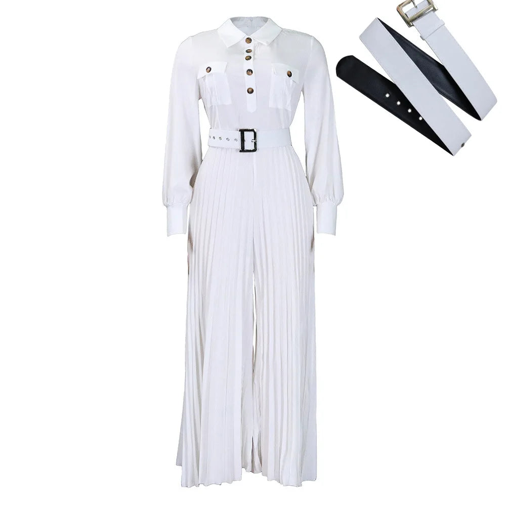 Macacão feminino de inverno com design moderno, modelagem solta e pregas, pernas largas, elegante para o escritório, com mangas compridas e cinto.