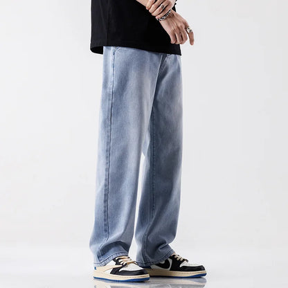 Jeans estilo europeu e americano com rasgos e visual vintage — modelo casual e folgado (baggy) — pronta-entrega.