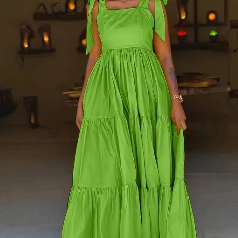 Vestido Feminino de Verão Estilo Halter com Laço, Cintura Marcada e Saia Ampla