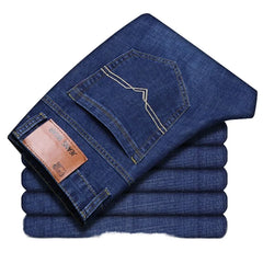 Calças de trabalho masculinas estilo casual, com elastano e alta resistência, disponíveis em tamanhos grandes (plus size) e modelos personalizados; opções de corte reto ou slim, nas cores preto e azul.