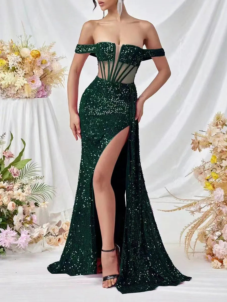 Novo vestido de festa elegante em cetim, estilo celebridade, sem alças, com estrutura de barbatanas, detalhes em tule transparente e lantejoulas, comprimento longo.