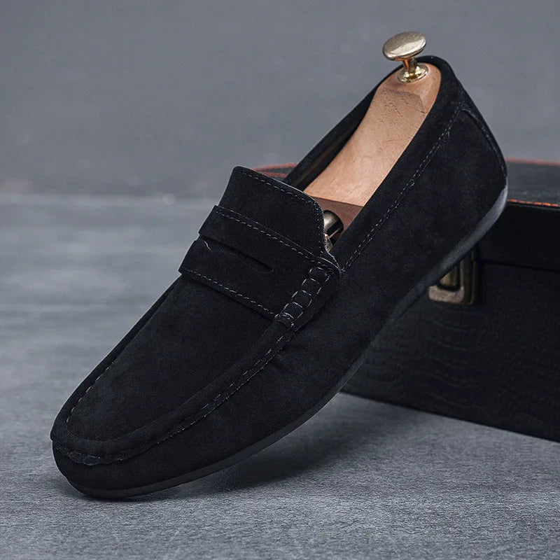 Novos mocassins plus size com franjas em estilo retrô, modernos e perfeitos para todas as estações