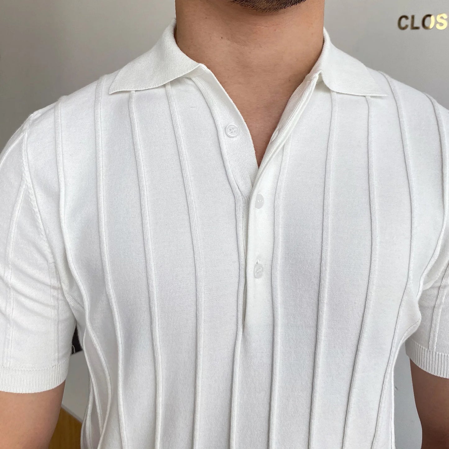 Camisa Polo Masculina de Manga Curta e Malha Fina em Cor Sólida – Novidade de Verão