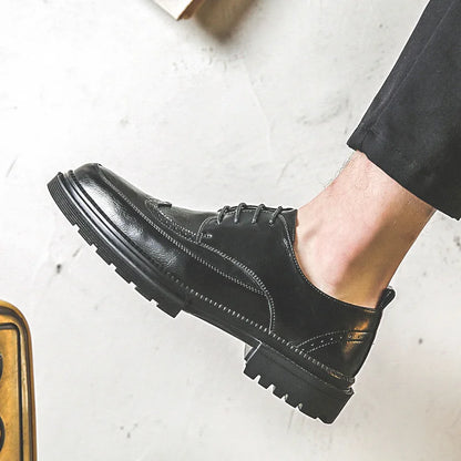 Novidade: Sapato Masculino Social de Plataforma em PU – Estilo Executivo, Antiderrapante e Formal (Ideal para Casamentos)
