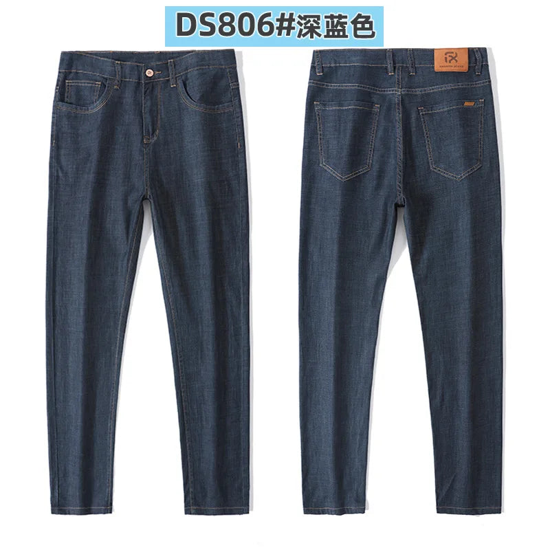 Calça Masculina Casual de Verão – Tecido Leve, Cintura Alta, Jeans de Algodão com Elastano, Lavagem Efeito "Ice Silk", Corte Reto e Solto
