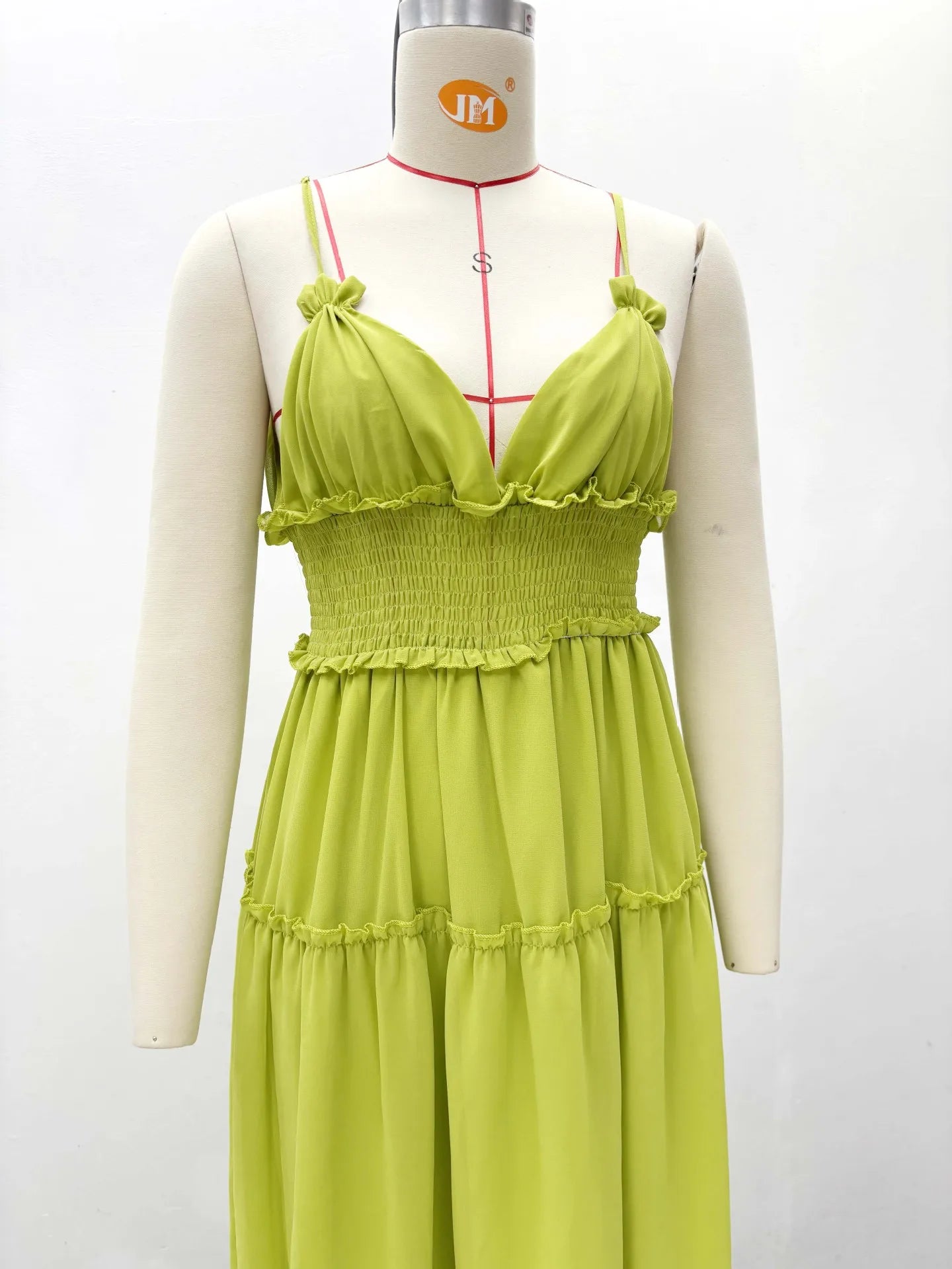 Vestido Feminino com Decote em V, Sem Mangas, Estilo Maxi com Detalhe Franzido (Smocked) – Vestido de Verão/Praia (Tam. P ao XG)