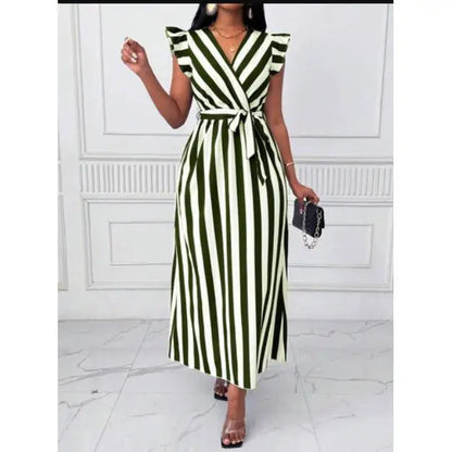 Vestido Longo Elegante Estampado com Decote em V e Cinto na Cintura, Listras, Estilo Casual Verão 2025, Moda Feminina, Peça Única para Passeio na Cidade