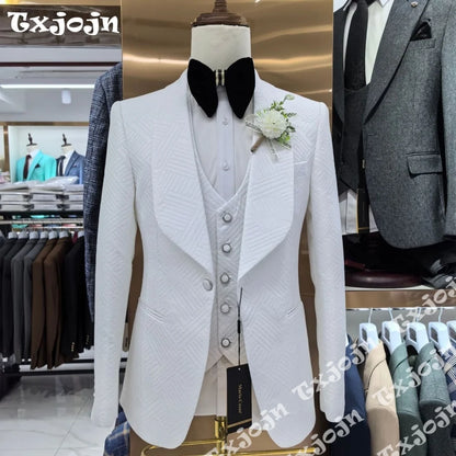 Terno Jacquard Branco de Luxo 3 Peças 2026 Masculino Slim Fit com Lapela Xale, Colete e Calça para Casamento, Noivo, Baile de Formatura e Festas Formais