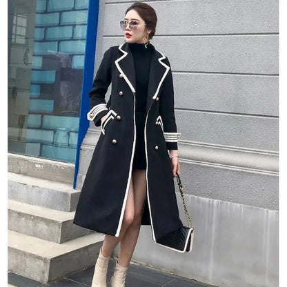 Casaco feminino longo branco de lã, estilo britânico Hepburn, grosso, slim, com abotoamento duplo, novo modelo de roupa de inverno.