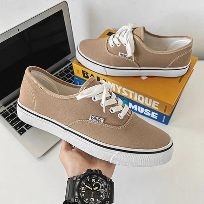 Primavera novos sapatos de lona clássicos masculinos respirável casual versátil estilo hong kong versão coreana pequenos sapatos de placa de público