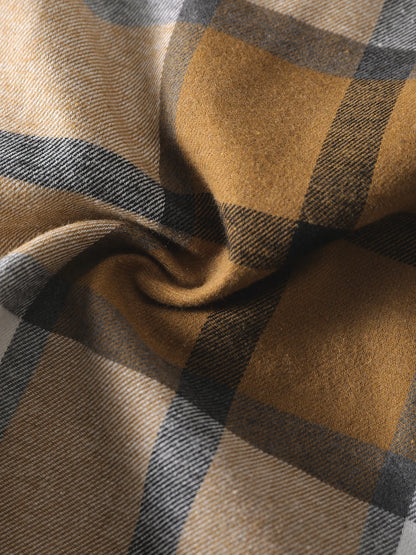 Camisa de Flanela Vintage em Xadrez Caramelo, Perfeita para Looks Estéticos de Outono