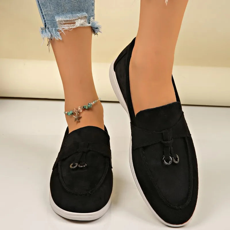 Sapatos Casuais Femininos de Couro Suede com Fivela Metálica, Antiderrapantes e Confortáveis para o Dia a Dia