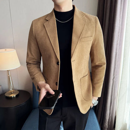 Trajes de Corduroy São Sofisticados, Elegantes, Modernos e Versáteis. São ideais para banquetes casuais, compras, viagens, outono.