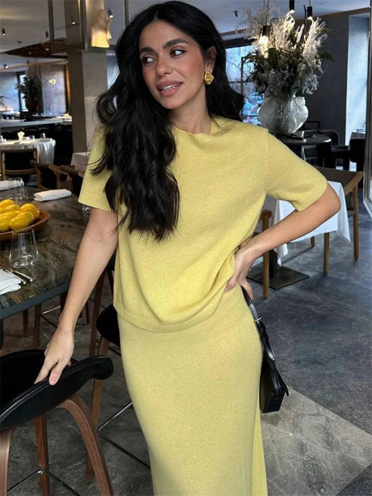 Suéter de Manga Curta para Mulheres e Saia Maxi Lisa, Conjunto de 2 Peças de Moda em Tricô, Conjuntos de Roupas de Tricô
