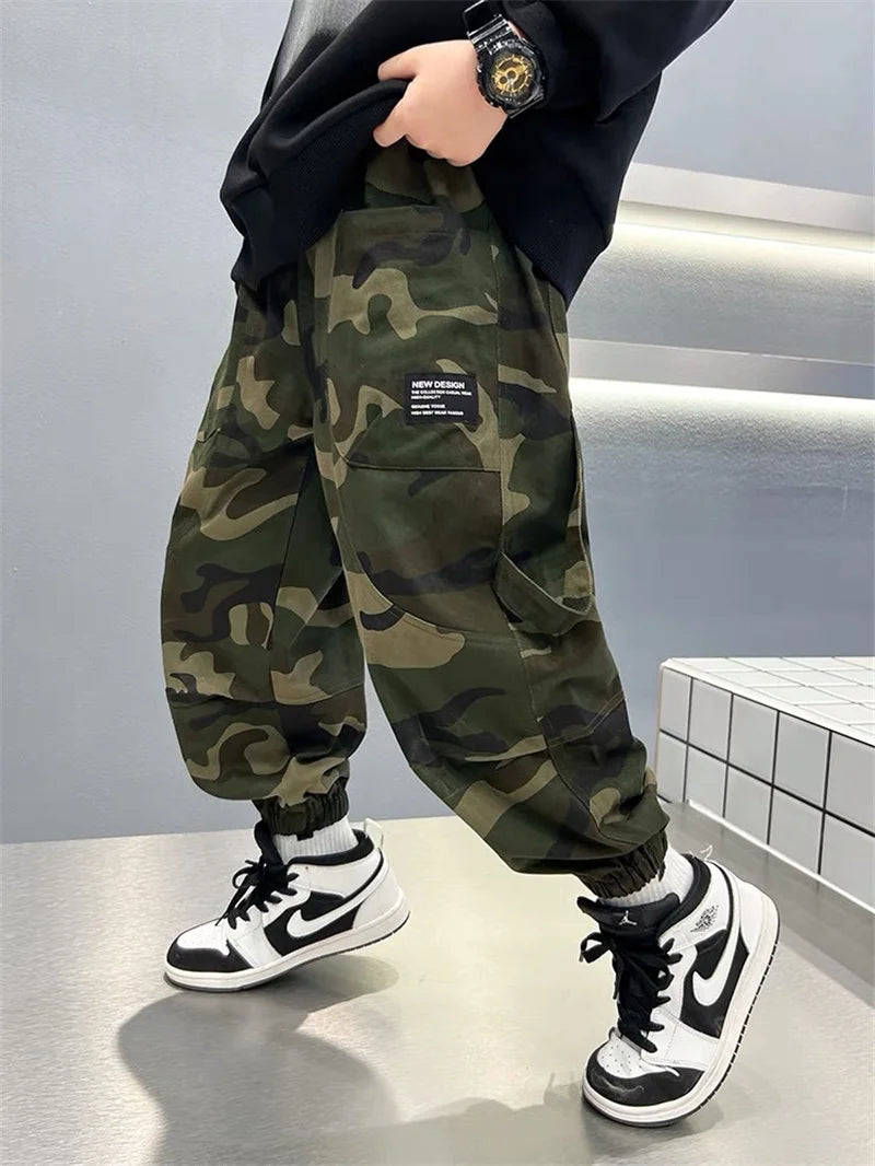Meninos camuflagem calças de carga outono grandes crianças casuais calças esportivas primavera adolescente joggers crianças streetwear calças largas