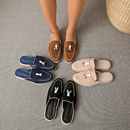Novas Pantufas Femininas de Camurça 2026 Retrô com Bico Fechado, Sola Plana Antiderrapante e Confortáveis, Estilo Slide Aberto Atrás
