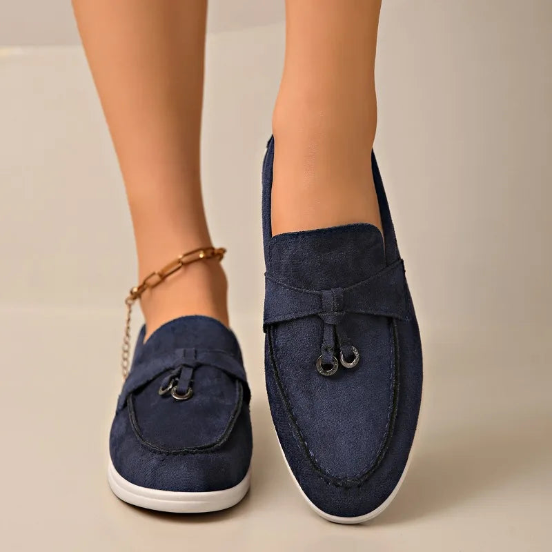 Sapatos Casuais Femininos de Couro Suede com Fivela Metálica, Antiderrapantes e Confortáveis para o Dia a Dia