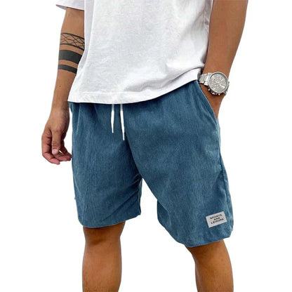 Shorts casuais de verão em veludo cotelê leve para homens, ideais para praia, basquete e outras ocasiões. Cor sólida. Estilo streetwear com etiqueta.