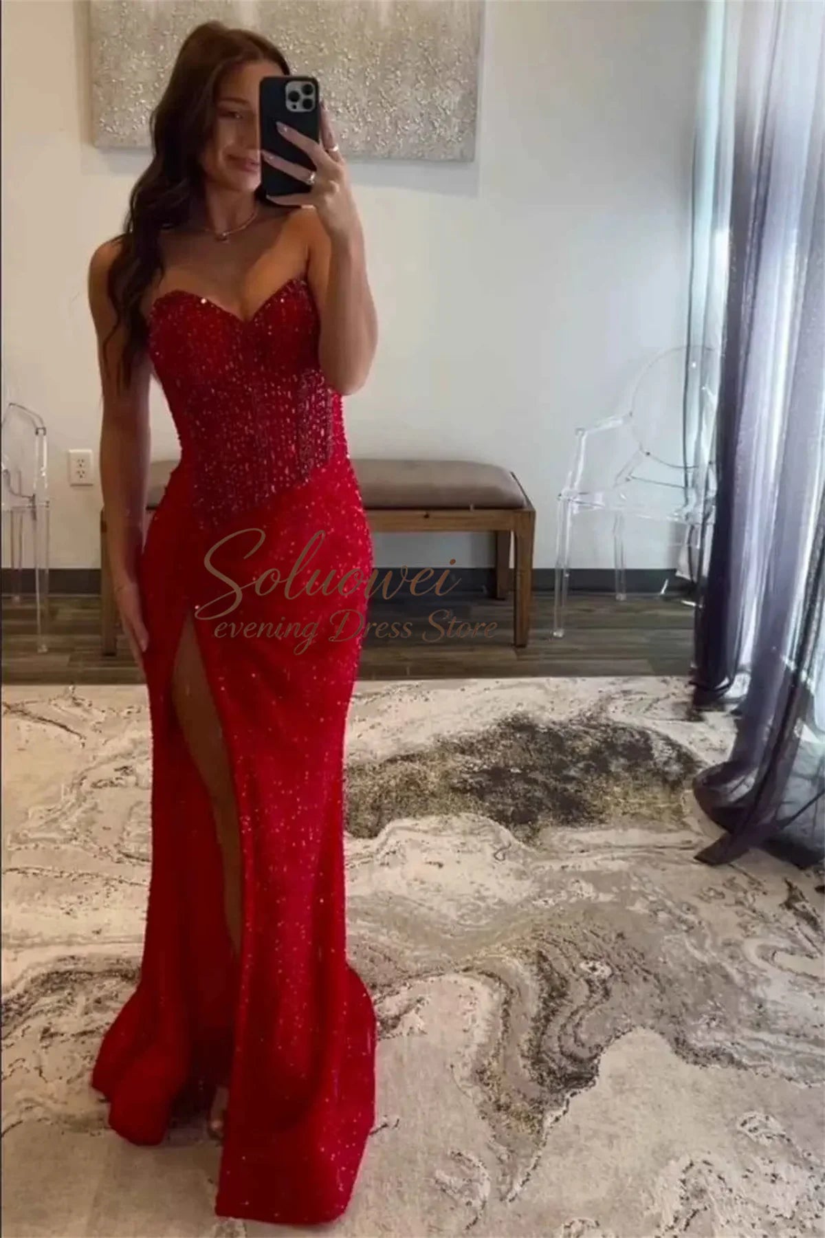Vestido de Festa Longo Bodycon com Lantejoulas e Corpete, Decote Coração Brilhante, com Miçangas e Fenda Personalizada