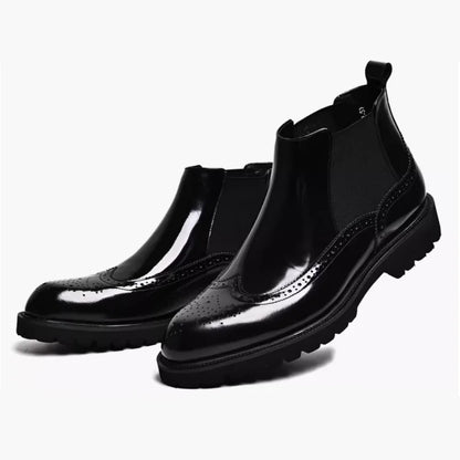 Botas Chelsea de couro genuíno masculino outono inverno bico fino brilhante brogue sapatos curtos estilo britânico