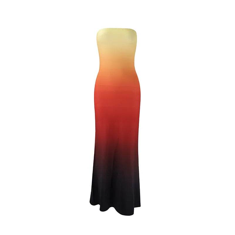 Vestido longo feminino elegante e justo, sem alças, com estampa, perfeito para férias na praia. Ideal para o verão