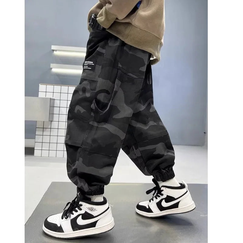 Meninos camuflagem calças de carga outono grandes crianças casuais calças esportivas primavera adolescente joggers crianças streetwear calças largas