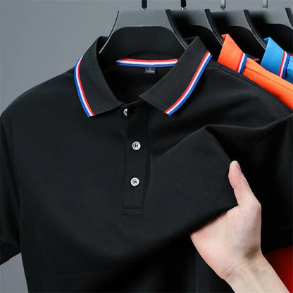 Camisa polo masculina casual de manga curta e cor sólida, modelo verão , moderna, confortável e versátil.