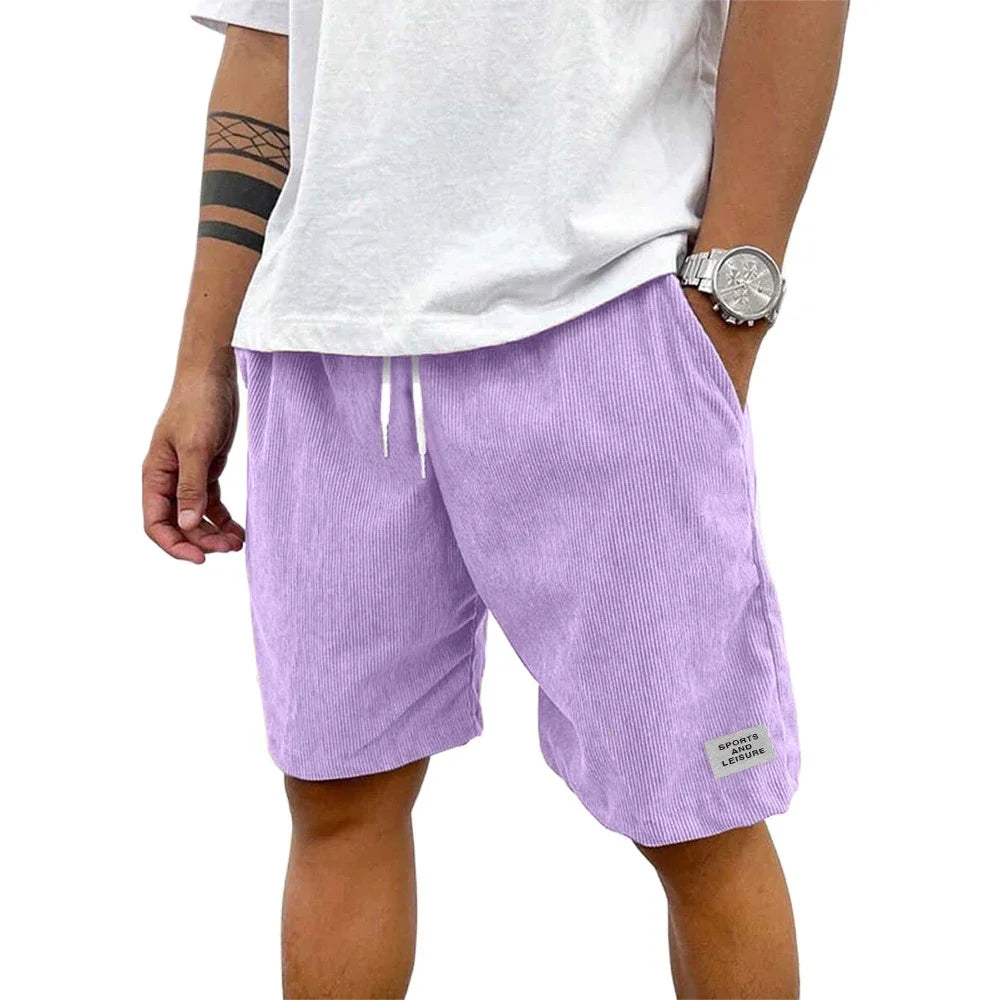 Shorts casuais de verão em veludo cotelê leve para homens, ideais para praia, basquete e outras ocasiões. Cor sólida. Estilo streetwear com etiqueta.
