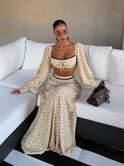 Conjunto Feminino de Saia Longa com Poás, Top Cropped de Renda com Decote Quadrado e Manga Bufante, Saias Godê de Cintura Alta - Terno Feminino de Verão 2026