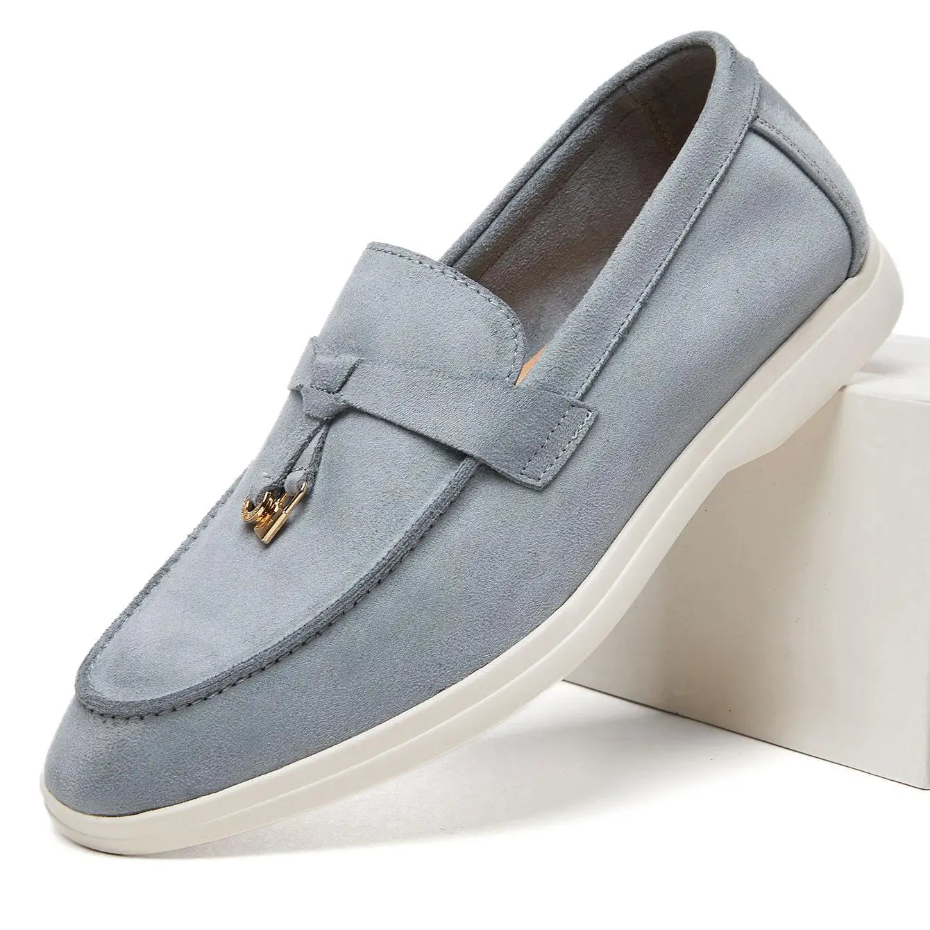 Mocassins Masculinos de Camurça com Borlas, Sola Plana Leve Antiderrapante para Uso Diário, Escritório e Direção - Novo Desai 2026