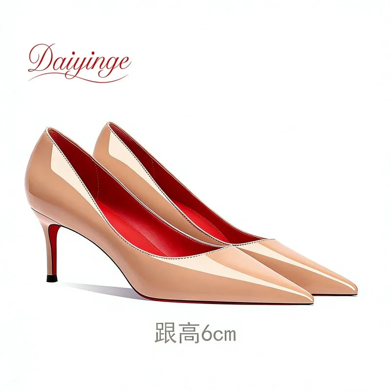 Sapatos femininos da tendência 2026: luxuosos, com sola vermelha, salto alto, bico fino, scarpin agulha de 12 cm, confortáveis para festas e casamentos.