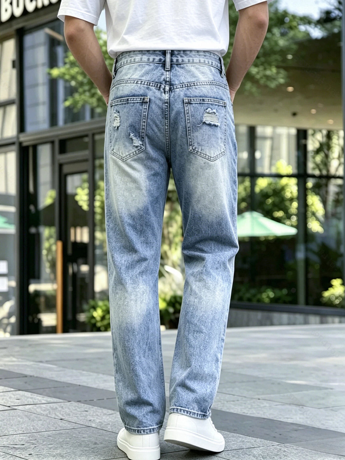 Calças Jeans Masculinas em Denim, Calças de Lavagem Clara com Rasgos, Jeans de Perna Reta