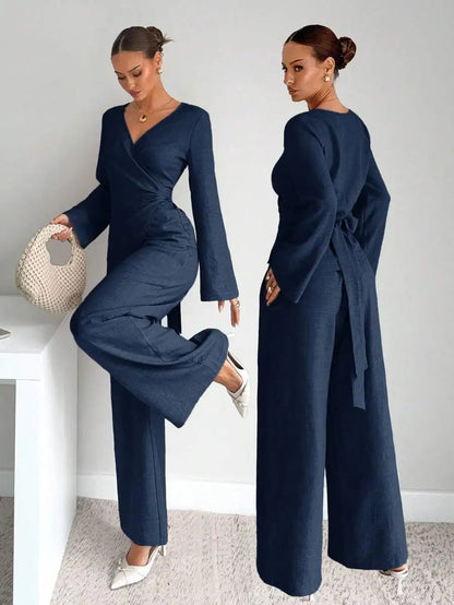 Conjunto de blazer elegante listrado com cinto e calça pantalona de duas peças para mulheres