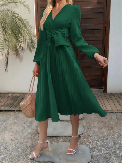 Vestido Elegante Feminino Verde de Chiffon com Manga Longa, Ajuste Slim, Plissado, Vestido de Festa com Decote em V e Cinto